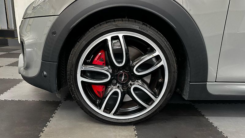Mini Ostatní KABRIOLET / JOHN COOPER WORKS - fotka 13 z 52