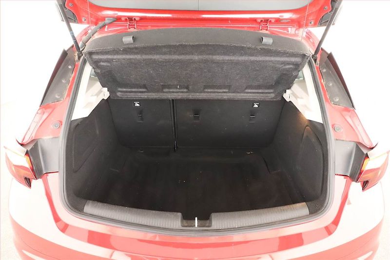 Opel Astra (2017) 1.0 Turbo, Tempomat - fotka 12 z 12