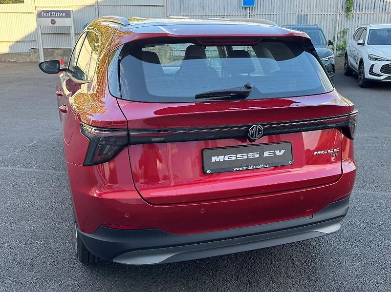 MG MGS5 EV (2026) Emotion (49 kWh) - fotka 7 z 40