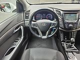 Hyundai i40 1.6 CRDi Succes Winter, 1.maj. - náhled 14