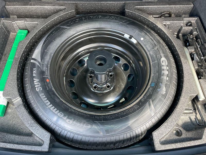 Škoda Karoq (2022) 2.0TDi Style+! Tažné! ČR+1.maj - fotka 12 z 39