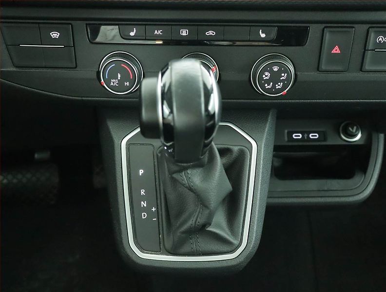 Volkswagen Multivan (2021) Comfortline 2.0 TDI - fotka 13 z 16