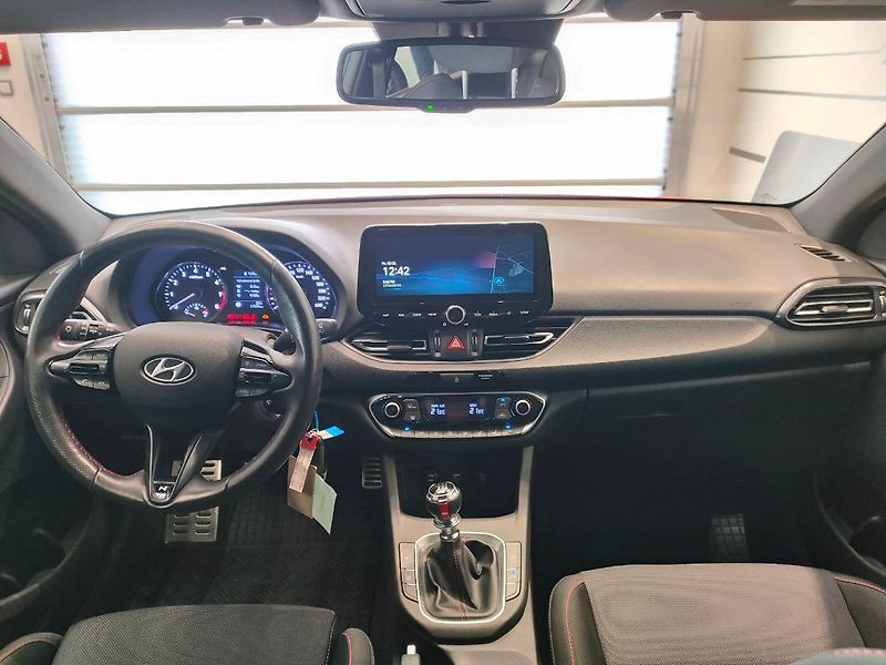 Hyundai i30 (2023) SW 1.0 T-GDI (88kW/120k) N-Lin - fotka 5 z 26