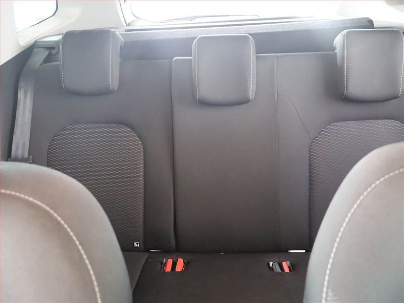 Dacia Duster (2019) 1.5 Blue dCi, 4X4, Tempomat - fotka 10 z 16