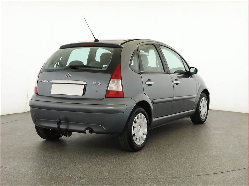 Citroën C3 (2004) Exclusive 1.4 i, nová STK - fotka 5 z 15