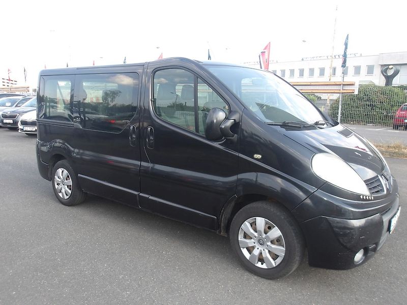 Renault Trafic 2,0DCi 8 MÍST SERVISOVANÉ !!! - fotka 3 z 30