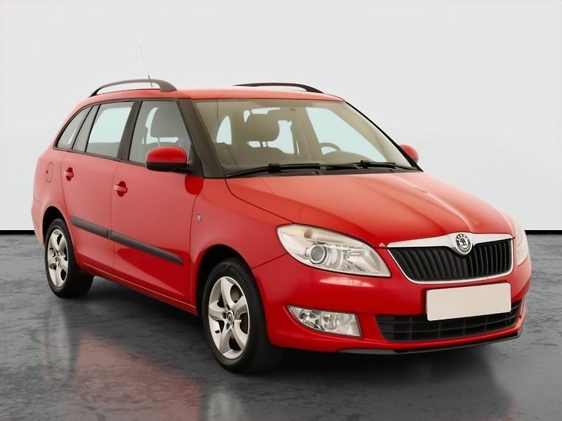 Škoda Fabia (2010) Ambiente 1.2 TSI, Automat - fotografie inzerátu