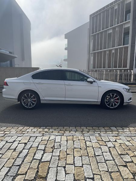Volkswagen Passat (2015) VW Passat B8 BiTDI 4Motion DSG - fotka 6 z 12