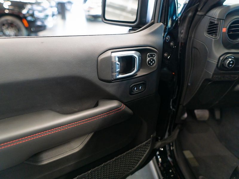Jeep Wrangler (2026) 3.6 V6 Rubicon X, Naviják - fotka 16 z 39