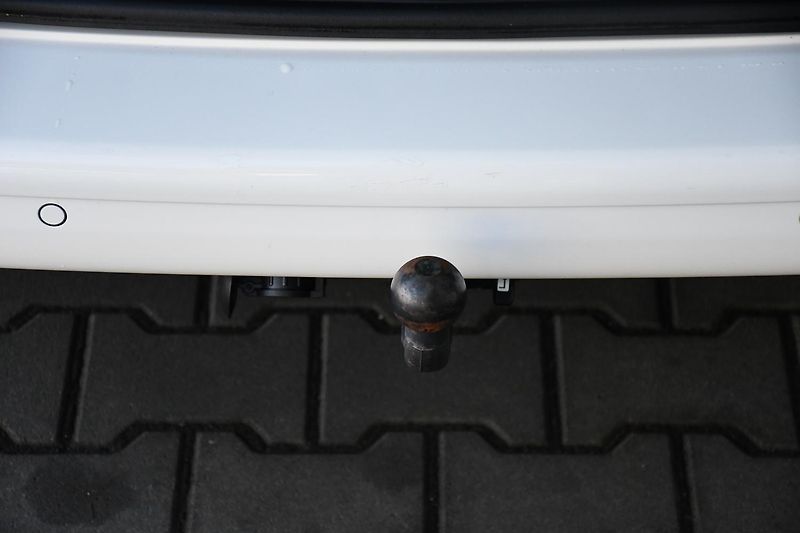 Volkswagen Multivan 2.0TDi ČR 7.MÍST TAŽNÉ M.TOP - fotka 32 z 38