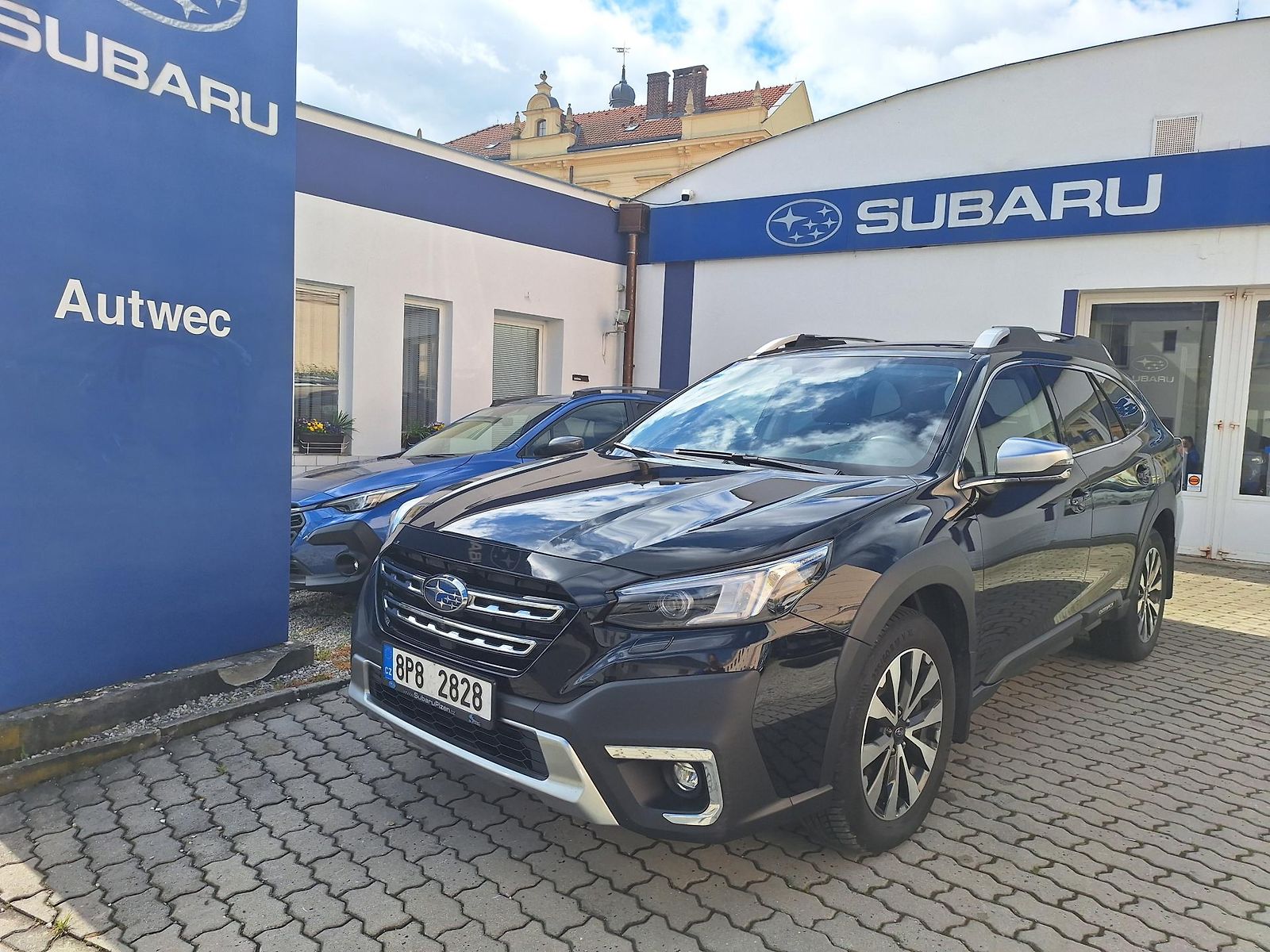 Subaru Outback Touring , NAVI, kůže,TOP stav