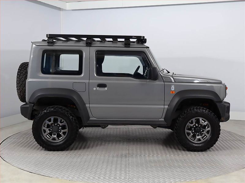 Suzuki Jimny (2022) 1.5 AllGrip - fotka 6 z 16