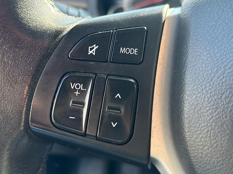 Suzuki Swift (2015) 1.2 69kW - fotka 16 z 20