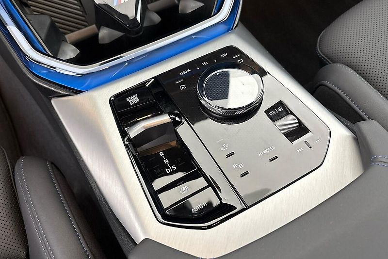 BMW X3 xDrive40d - fotka 22 z 25