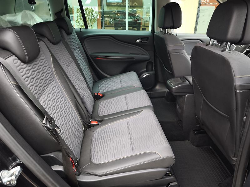 Opel Zafira 2012 ČR 1.4T 103kW  - fotka 16 z 34