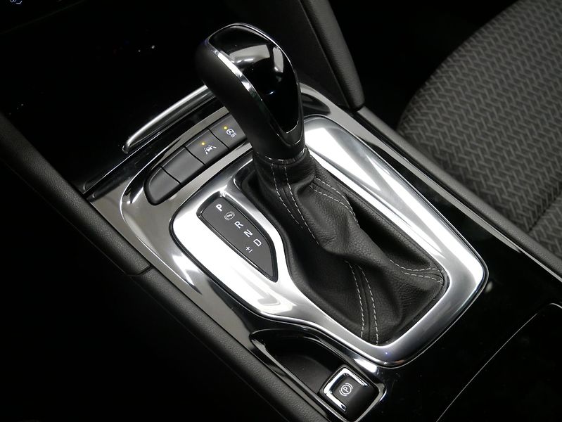 Opel Insignia - fotka 22 z 26