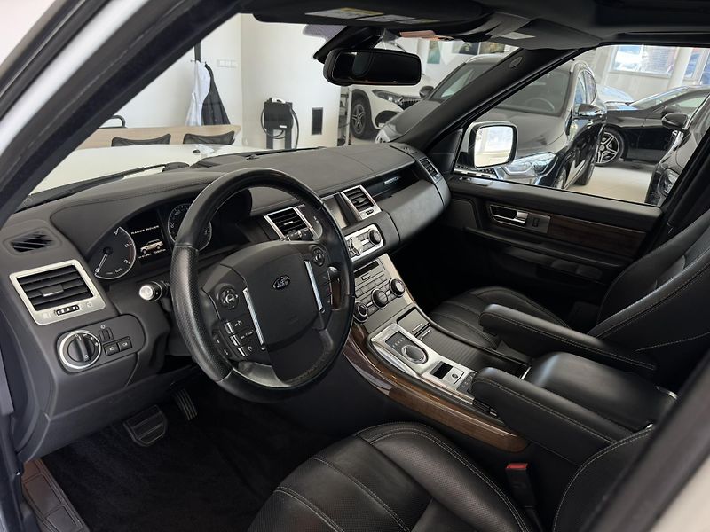 Land Rover Range Rover Sport (2013) SDV6 HSE - fotka 10 z 18