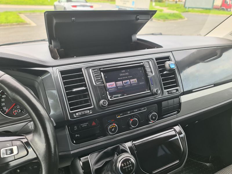 Volkswagen Transporter (2016) MULTIVAN 2.0TDi 110-KW OLOMOUC - fotka 59 z 103