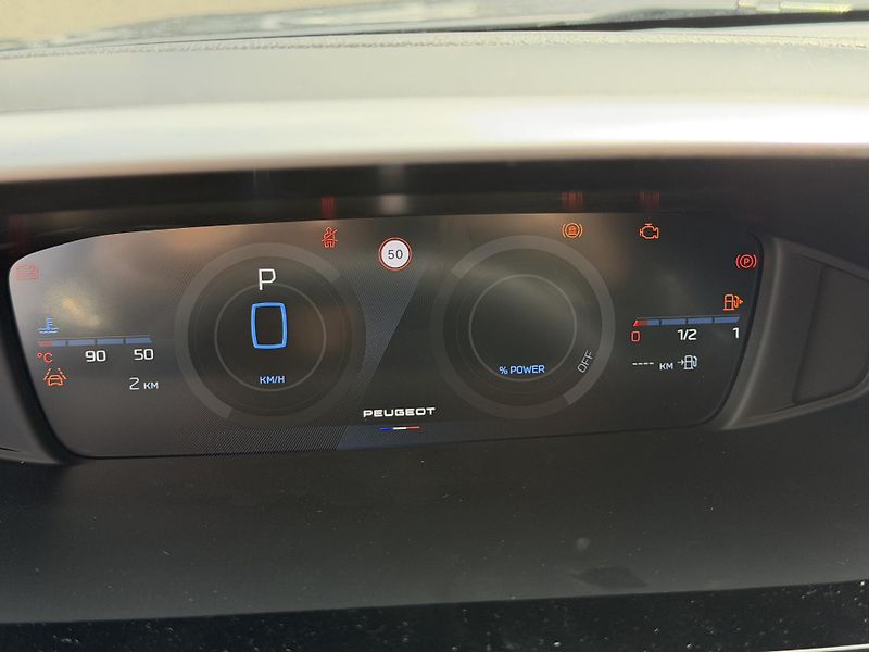 Peugeot 308 (2026) SW STYLE Hybrid 145 e-DCS6 - fotka 19 z 23