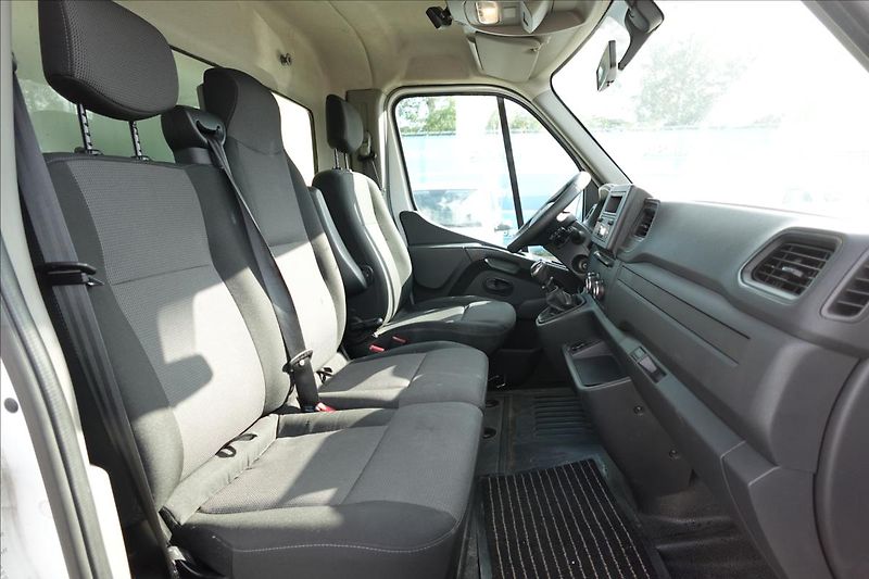Renault Master 2,3 DCI  SKŘÍŇ CHLAĎÁK KLIMA - fotka 13 z 26