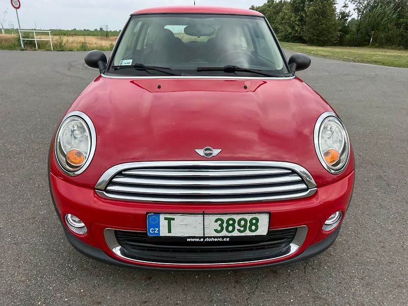 Mini One 1,6  R 56 - fotka 12 z 18