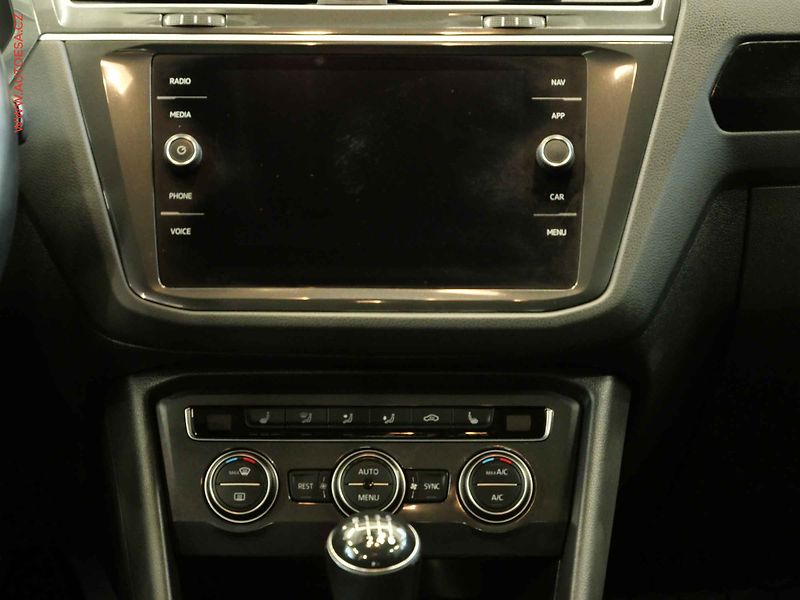 Volkswagen Tiguan (2017) 2.0TDi, Comfortline, TZ, navi - fotka 13 z 22
