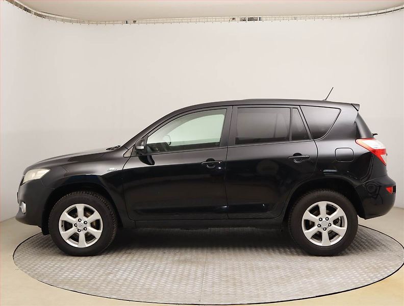 Toyota RAV4 (2011) 2.2 D-4D, 4X4, Automat - fotka 3 z 14