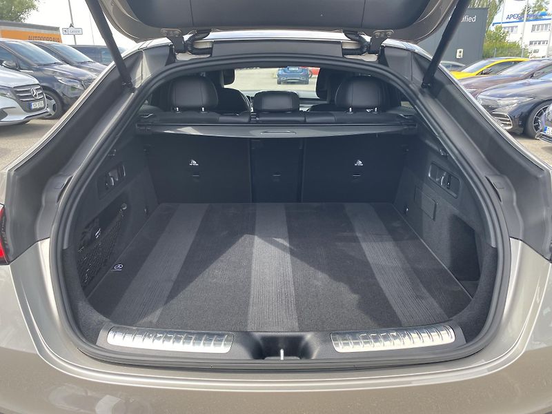 Mercedes-Benz GLC GLC 300 de 4MATIC kupé - fotka 16 z 27