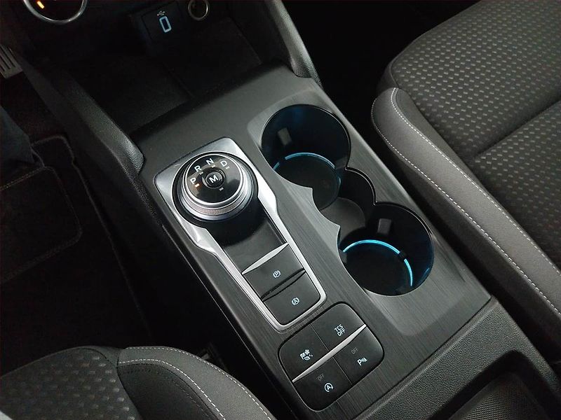 Ford Focus (2019) 1.5 TDCi, Automat, Navi - fotka 13 z 20