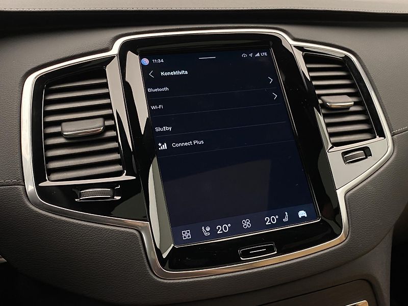 Volvo XC90 B5 AWD BRIGHT ULTRA AUT CZ 7m - fotka 59 z 66