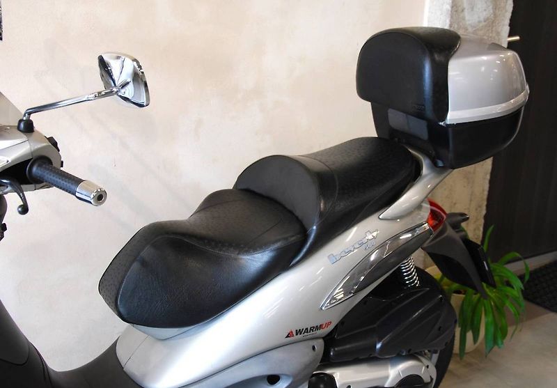 Piaggio Beverly 500 (2004) - fotka 16 z 20