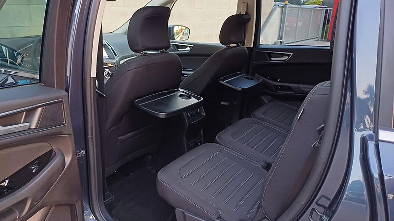 Ford Galaxy 2.0 140kW EcoBlue AWD TITANIUM - fotka 10 z 50