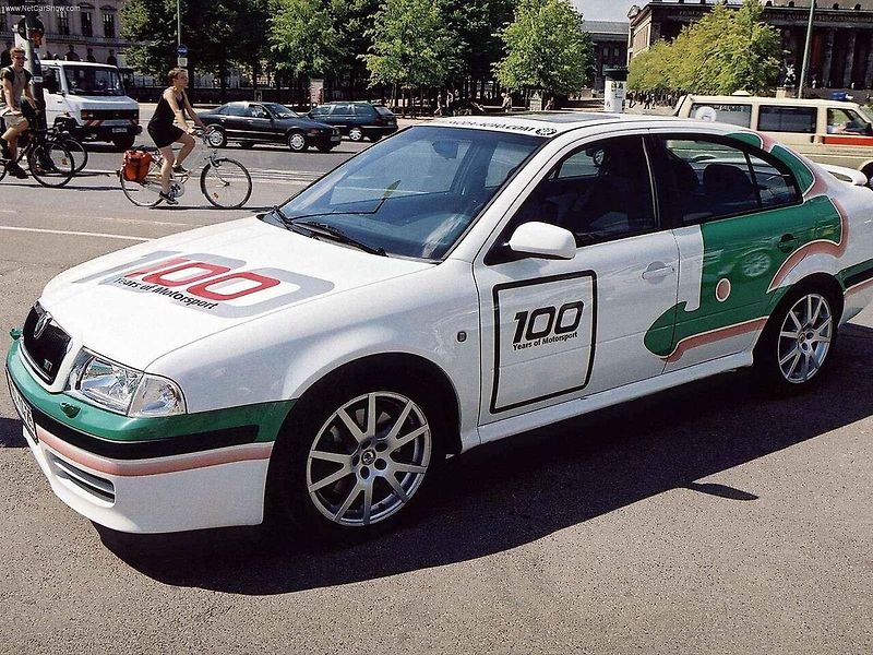Řez Octavia Green e-Line.