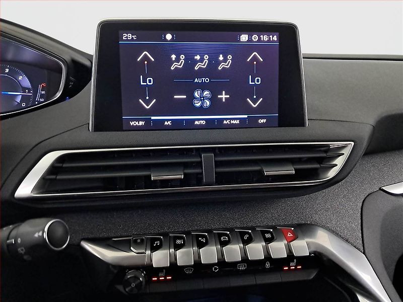 Peugeot 3008 (2018) 2.0 BlueHDi, Automat - fotka 12 z 18