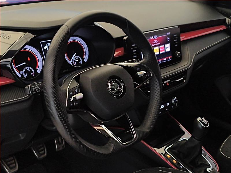 Škoda Fabia (2023) Monte Carlo 1.0 TSI - fotka 17 z 19