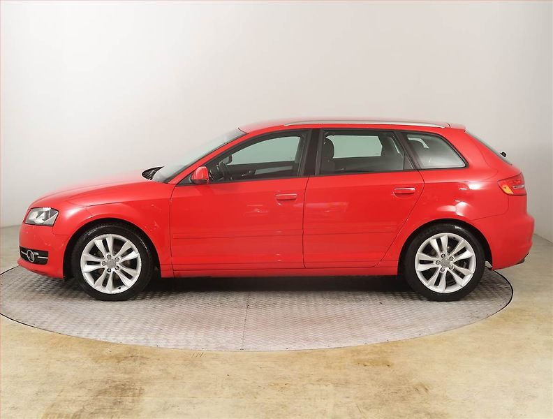 Audi A3 (2012) 1.2 TFSI, Automat, Serv.kniha - fotka 3 z 17