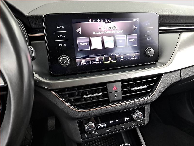 Škoda Kamiq (2020) 1.5 TSI, Automat, Tempomat - fotka 12 z 20