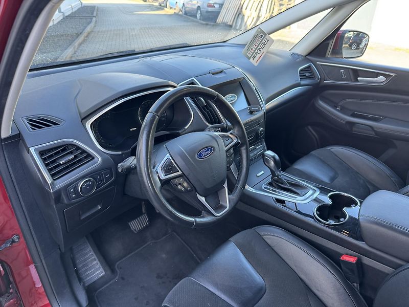 Ford S-MAX 2,0TDCi A/T, TITANIUM,ČR - fotka 7 z 19