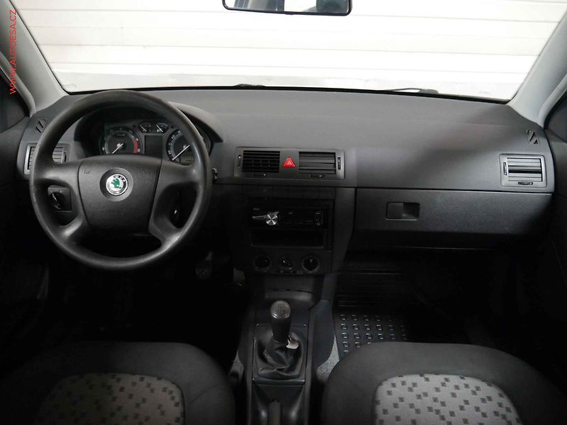 Škoda Fabia (2006) 1.4i, AC, el. výbava - fotka 8 z 14