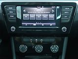 Škoda Superb (2019) 2.0 TDI, Park. senzory - náhled 12