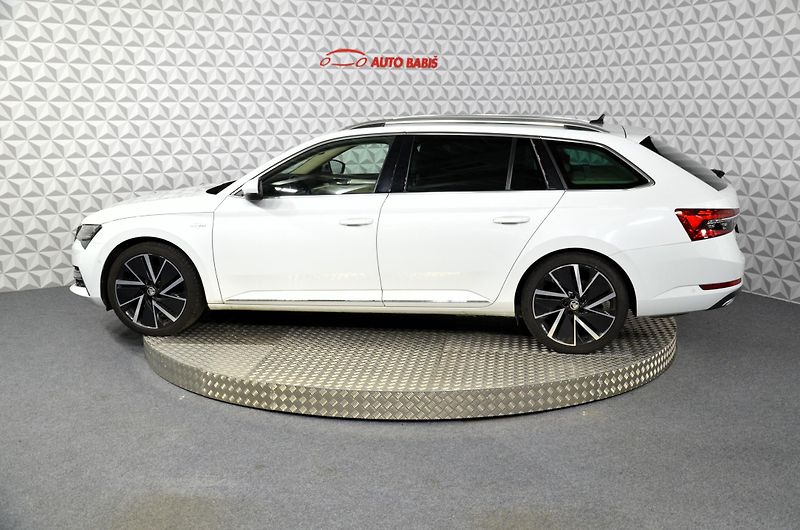 Škoda Superb (2022) 2.0TDI 147kW 4x4 L&K DSG kombi - fotka 8 z 26