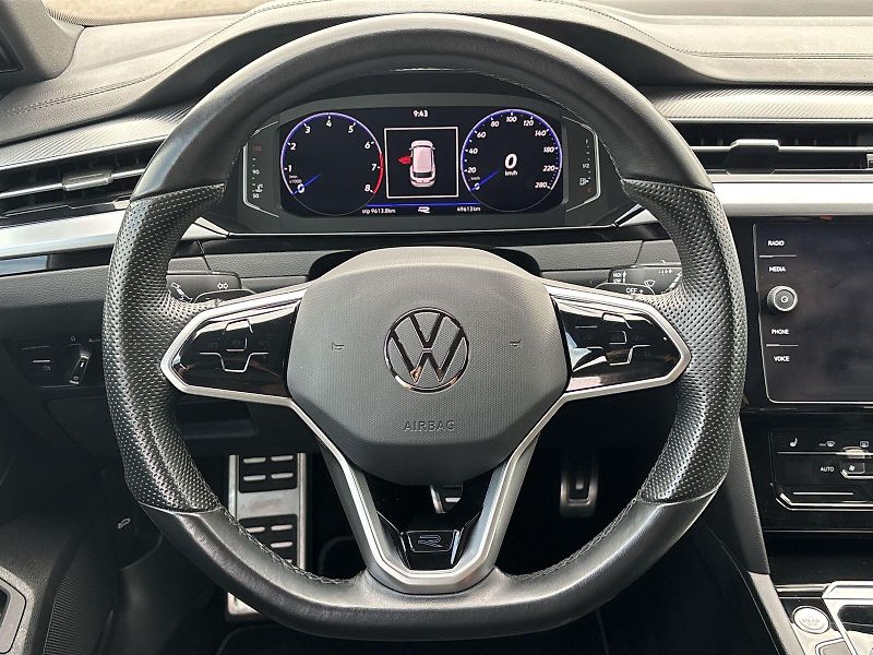 Volkswagen Arteon Shooting Brake (2022) 2.0 TSI DSG R-line - fotka 10 z 33