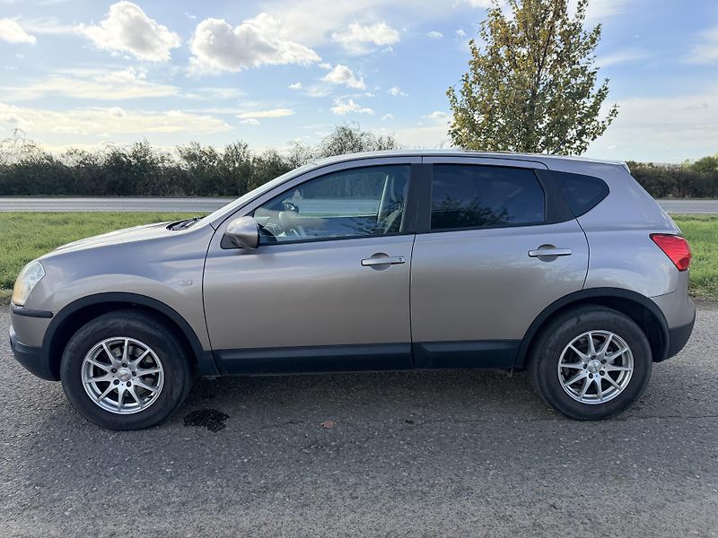 Nissan Qashqai (2008) - fotka 5 z 28