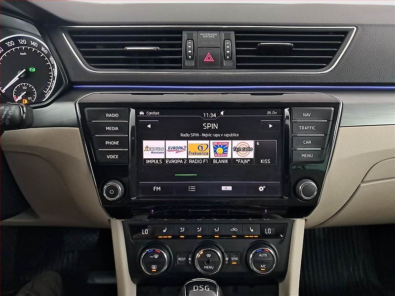 Škoda Superb (2015) 2.0 TDI, Automat, Navi - fotka 12 z 19
