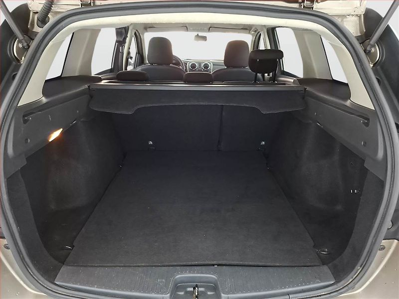Dacia Logan (2014) 0.9 TCe, Park. senzory - fotka 13 z 14