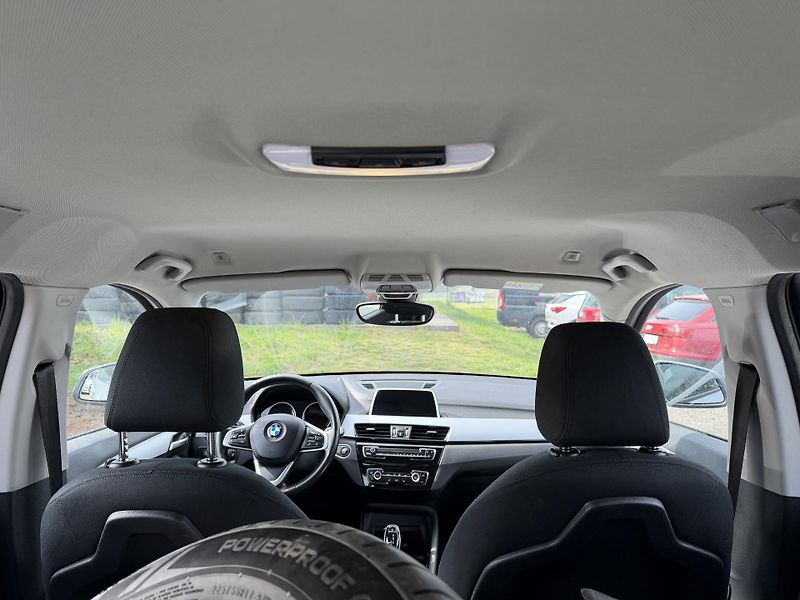 BMW X1 2.0 D XDRIVE - fotka 11 z 21