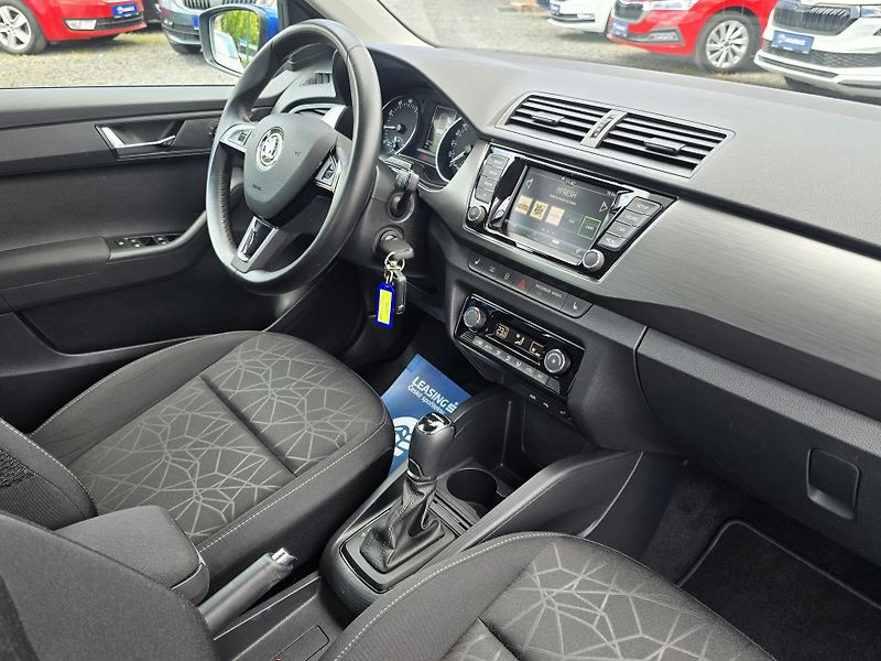 Škoda Fabia TSI 81KW DSG KAMERA ACC 1Majit - fotka 15 z 22