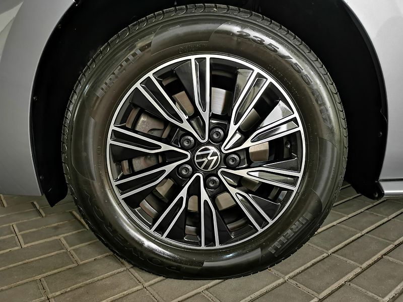 Volkswagen Multivan (2023) LED ACC WEBASTO EL.DVEŘE LANG - fotka 27 z 28