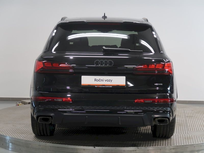 Audi Q7 (2025) S-LINE 50TDI 210KW QUATTRO 7MÍ - fotka 9 z 46