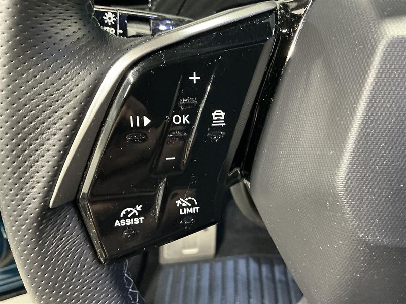 Peugeot 3008 EL GT 360 ACC Asistence Taž - fotka 13 z 18
